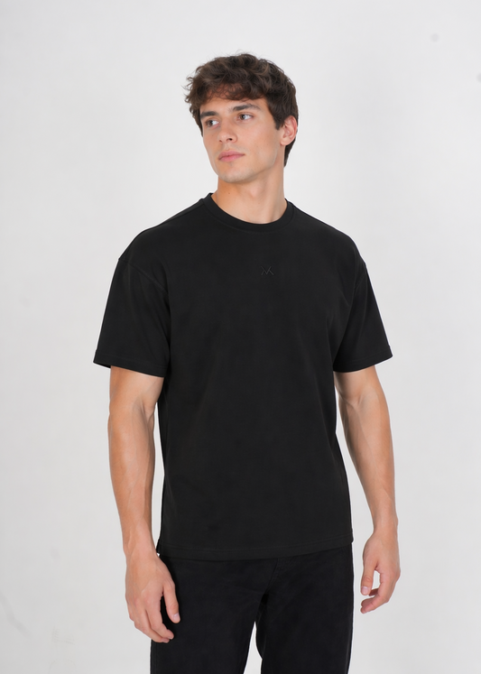 SIGNATURE™ Oversize Tshirt - Black