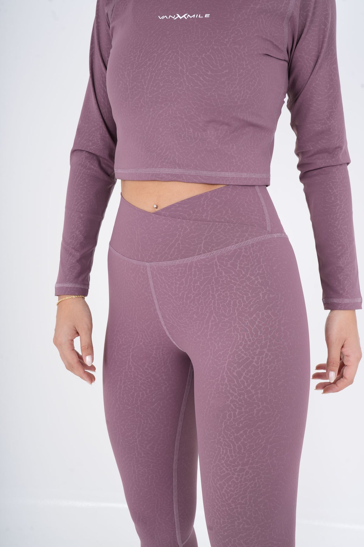 Women's VAN MILE ACTV Two-Piece Cropped Set in Heather Rose – waistband detail, angled