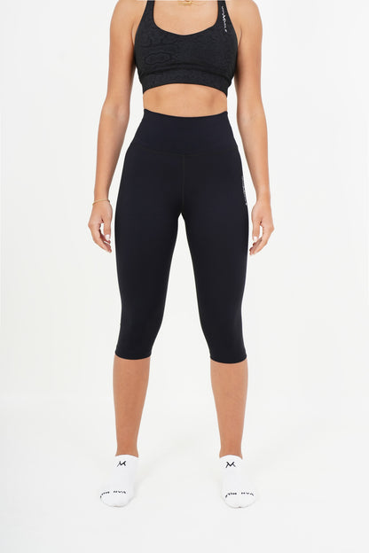 Women's VAN MILE AURORA Capri Leggings in Black – front view