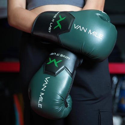 VAN MILE PU 3.0 Boxing Gloves in Black & Green – worn on model, front