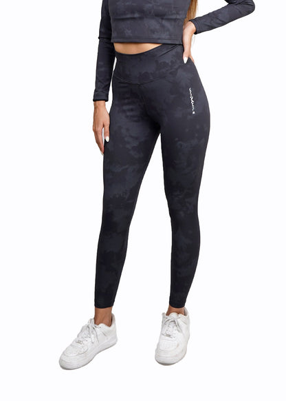 Women's VAN MILE Mist Leggings in Black – front view