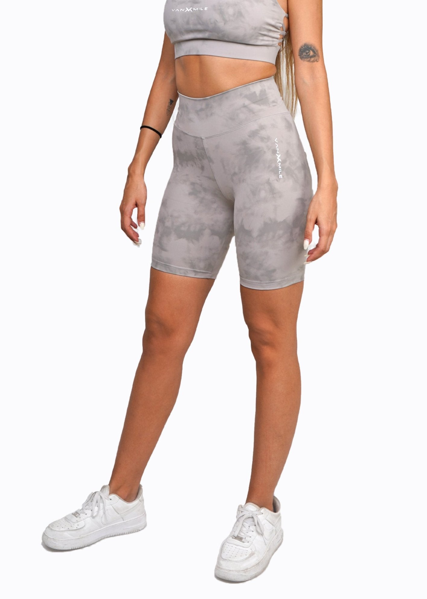 MIST BIKER SHORTS - LIGHT GREY