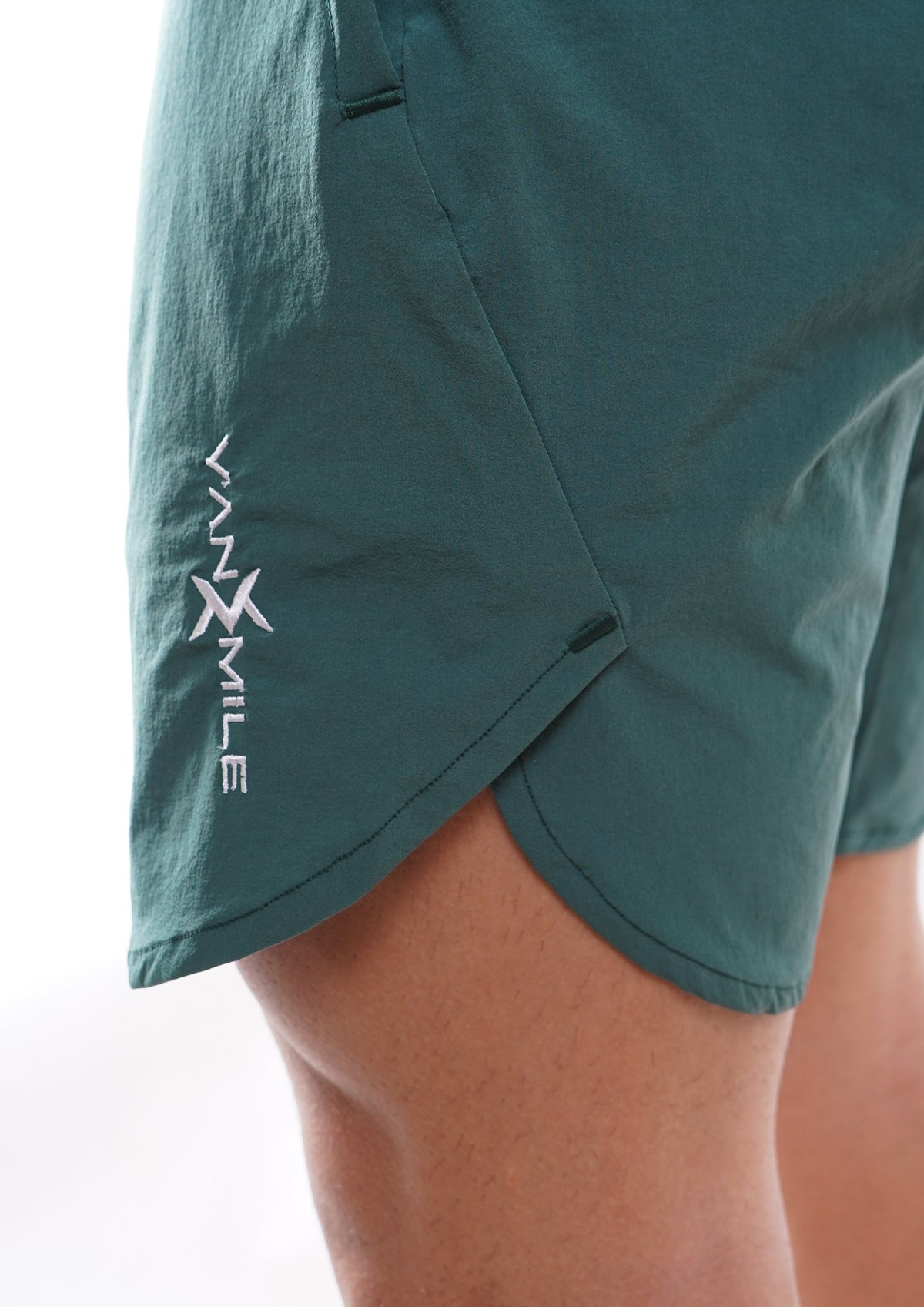 Men's VAN MILE Vibrant Shorts in Green – logo detail