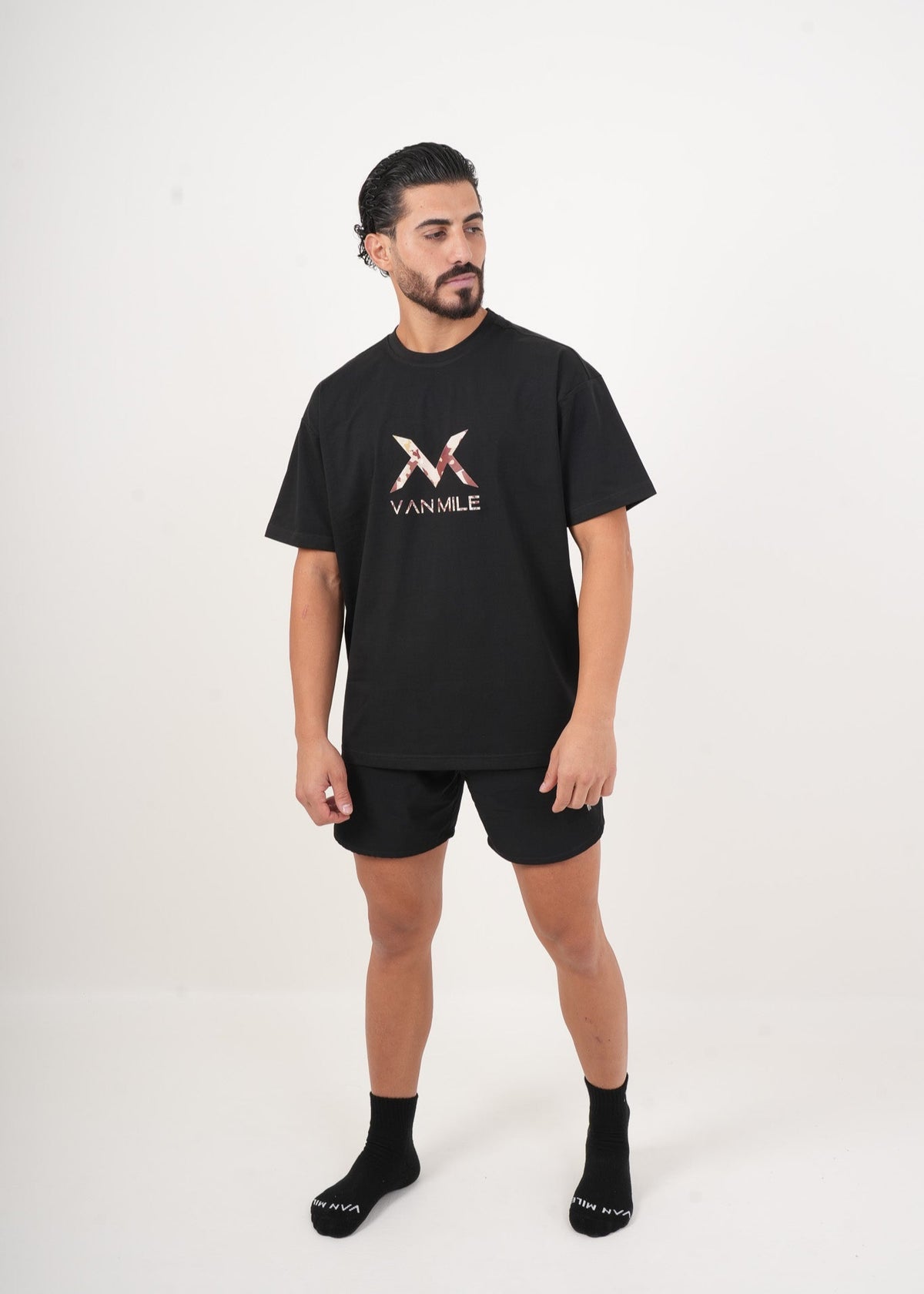Men's VAN MILE ARMY Oversized T-Shirt in Black – front view