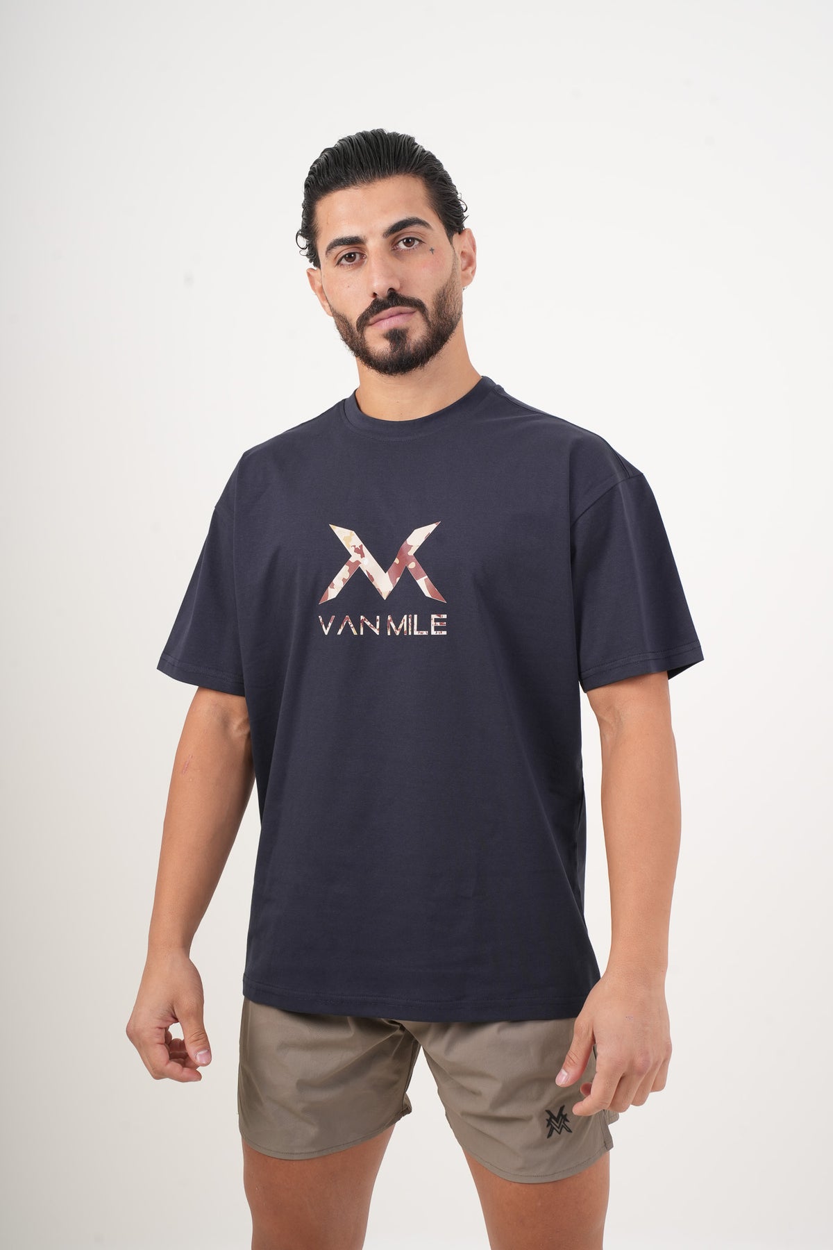 Men's VAN MILE ARMY Oversized T-Shirt in Navy – front view