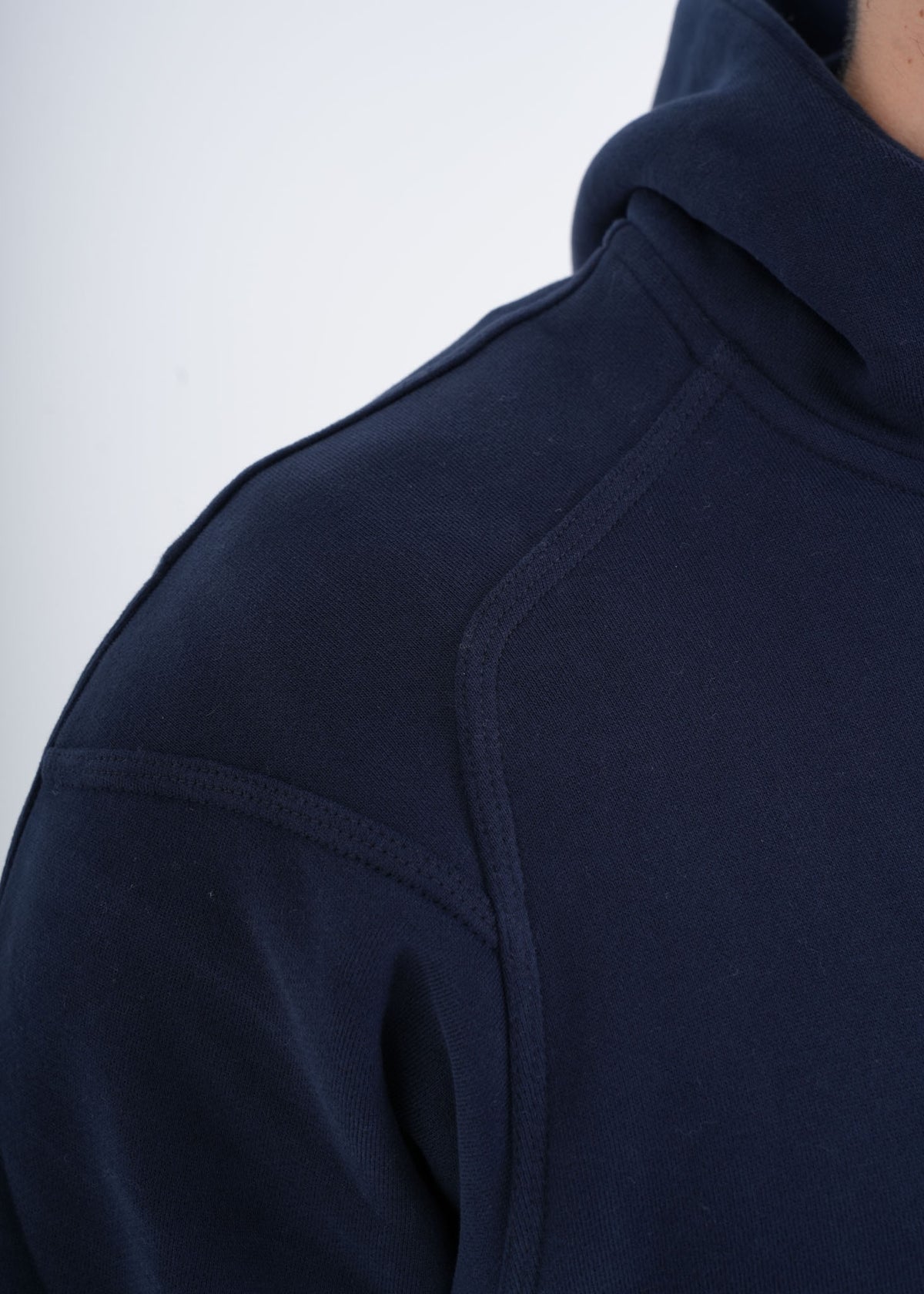 Men's VAN MILE VNML Full Zip Hoodie in Navy – shoulder seam detail