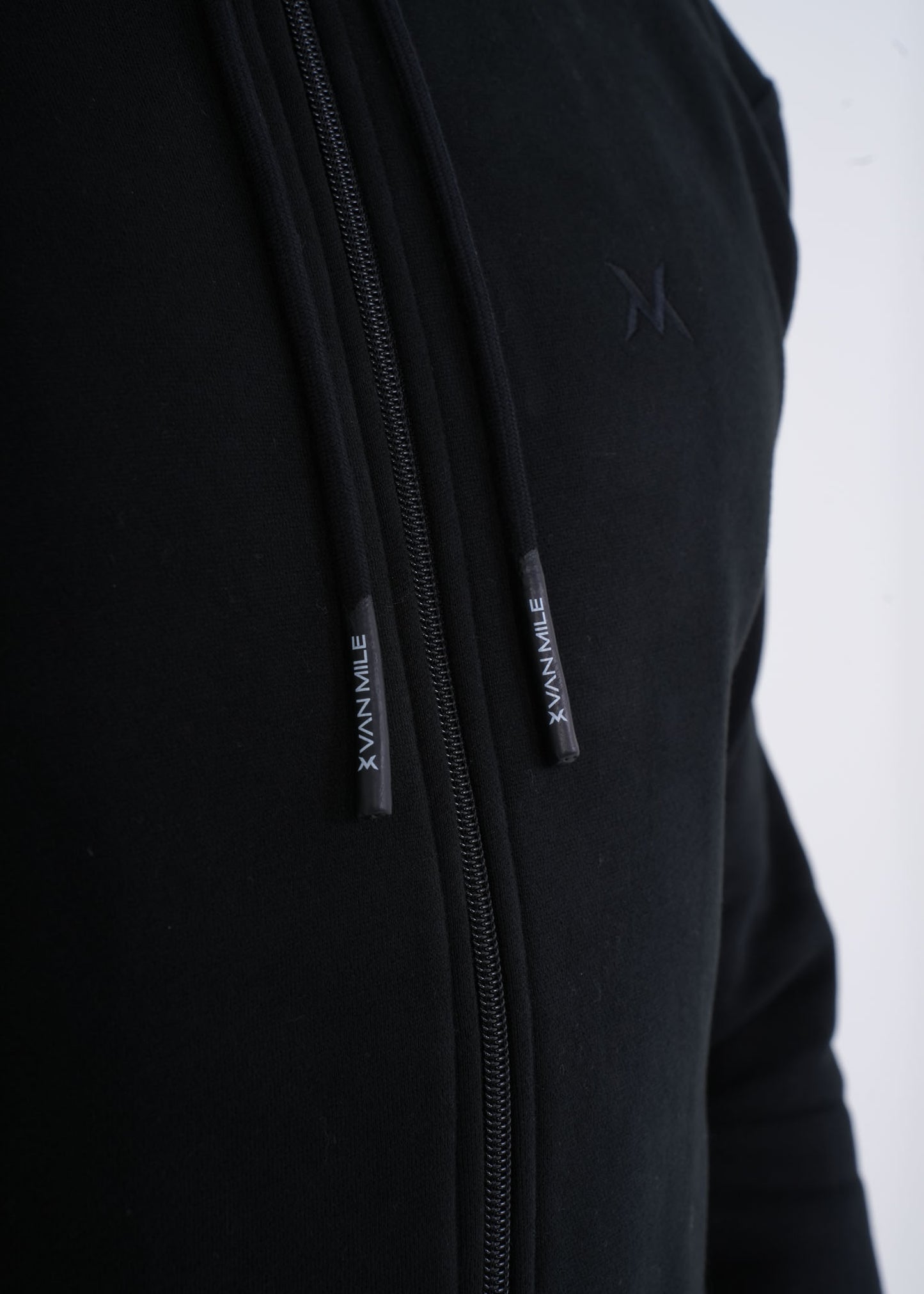 VNML Full Zip Hoodie- Black