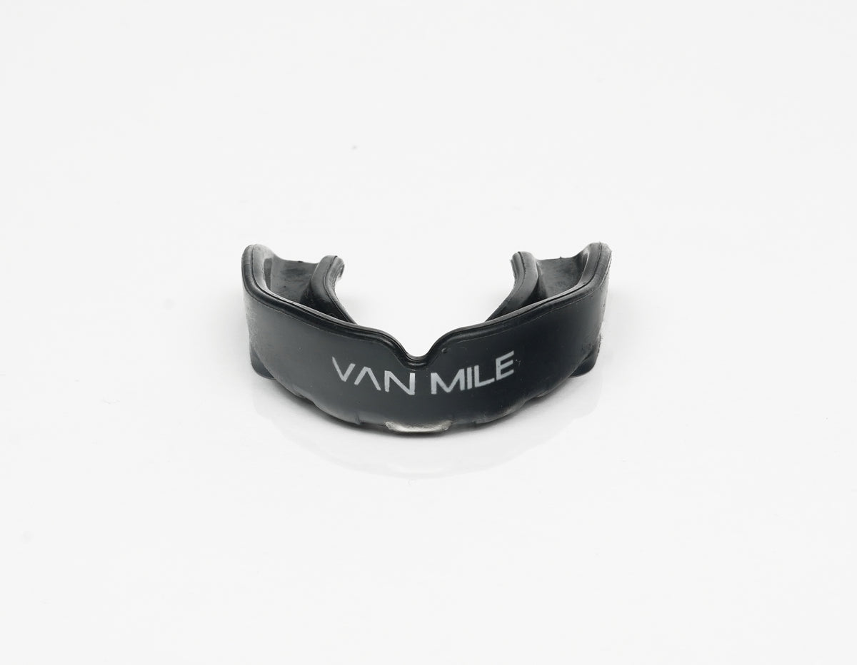VAN MILE Mouth Guard Double Layer in Black – front view