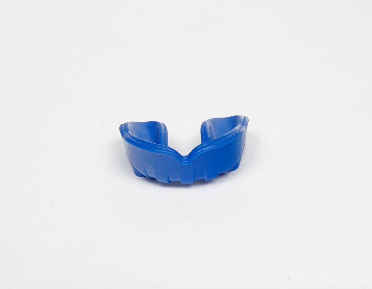 VAN MILE Junior Mouth Guard Double Layer in Blue – front view
