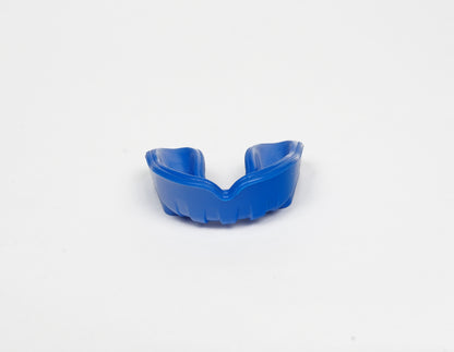 VAN MILE Junior Mouth Guard Double Layer in Blue – front view