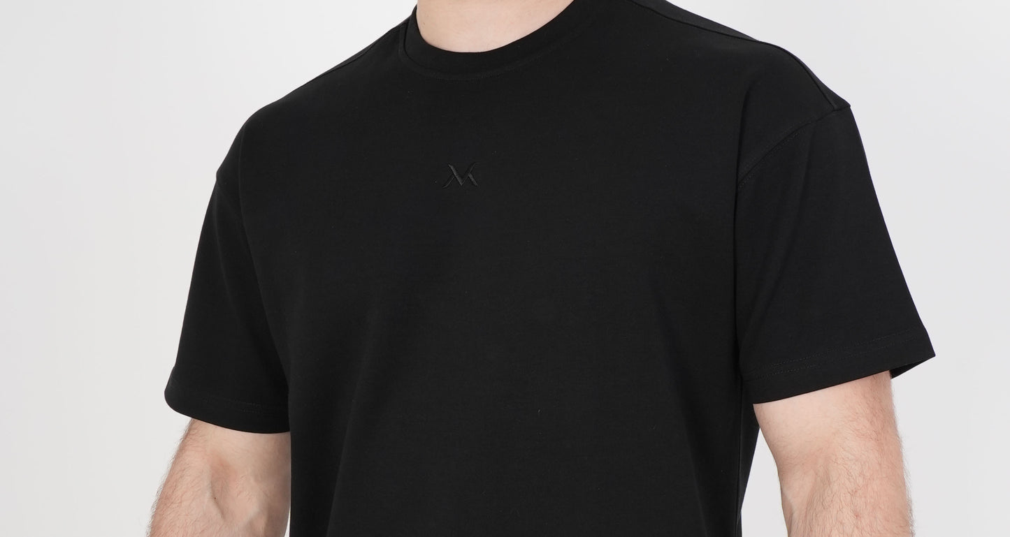 SIGNATURE™ Oversize Tshirt - Black