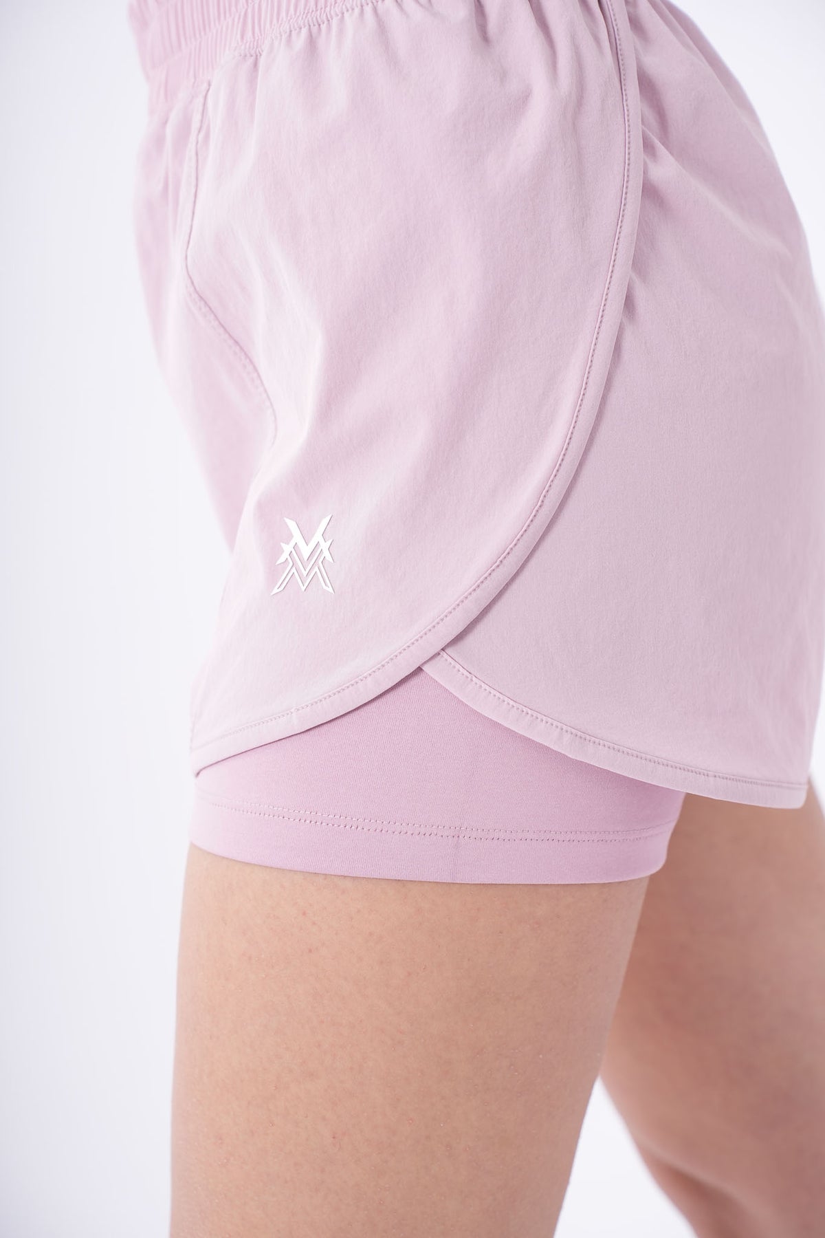 Women's VAN MILE Aurora Compression Shorts in Pink – logo detail
