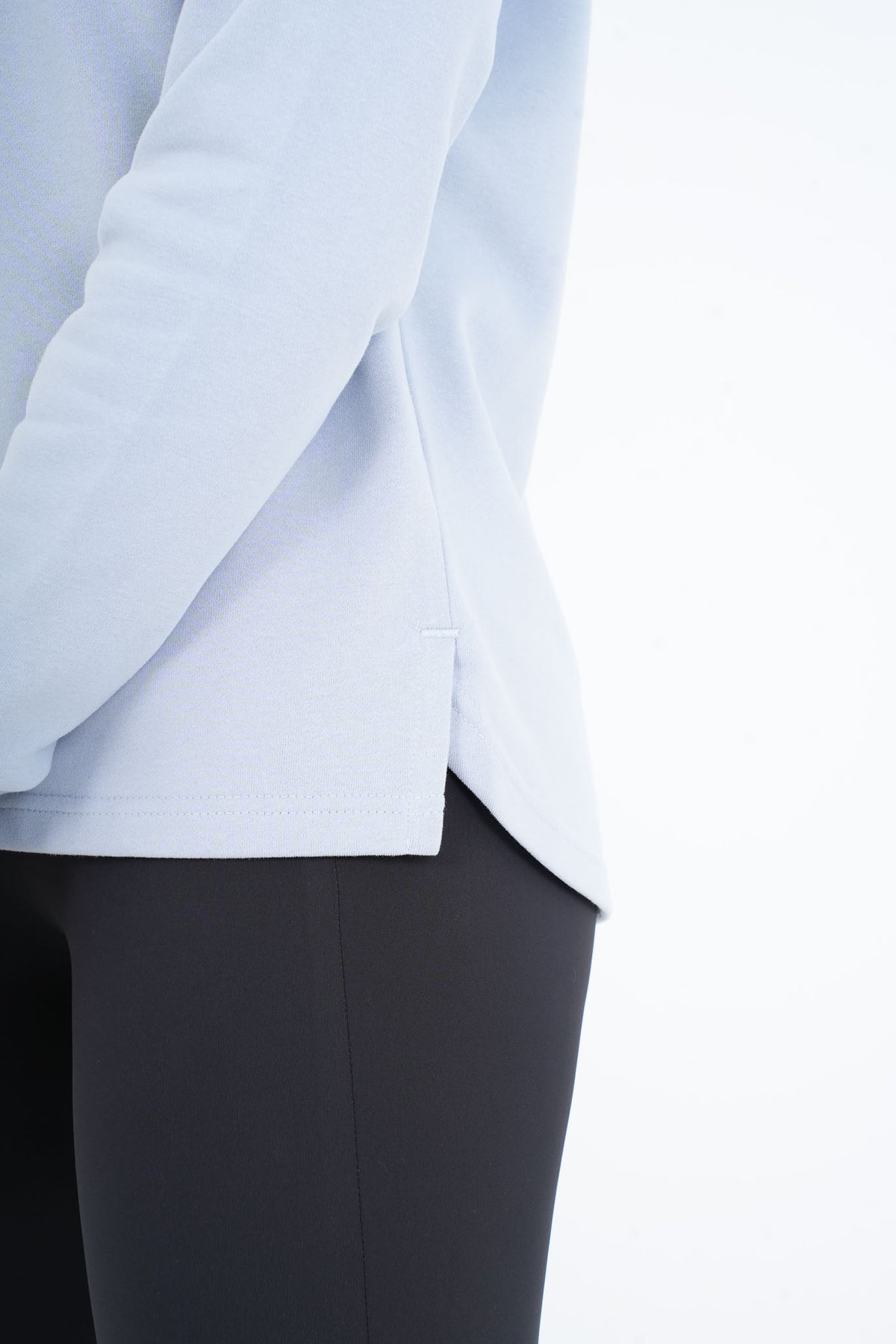 Women's VAN MILE VNML Sweatshirt in Baby Blue – detail view of the side hem and cuff