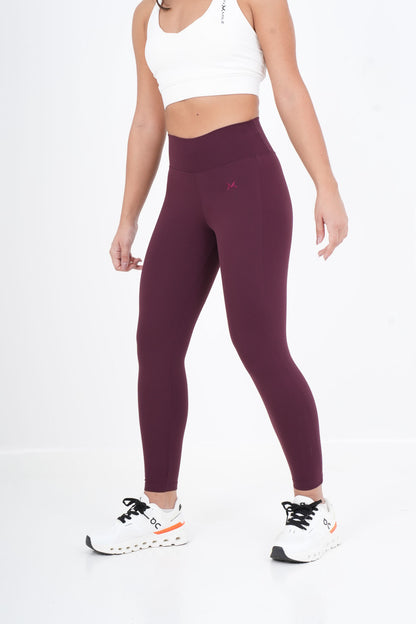 Women's VAN MILE VNML Two-Piece Lycra Set in Bordeaux – front view of the leggings