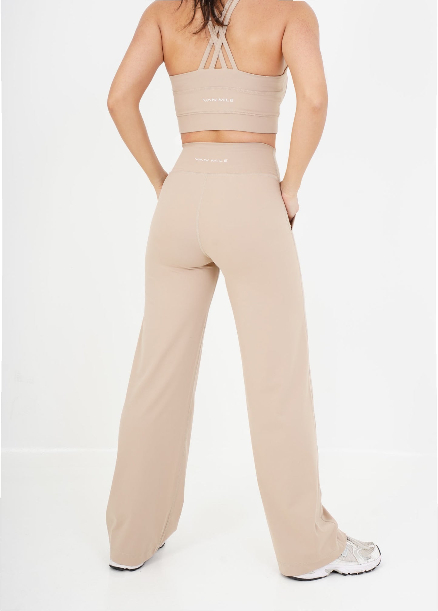 Sculpt™ Flared Legging - Beige
