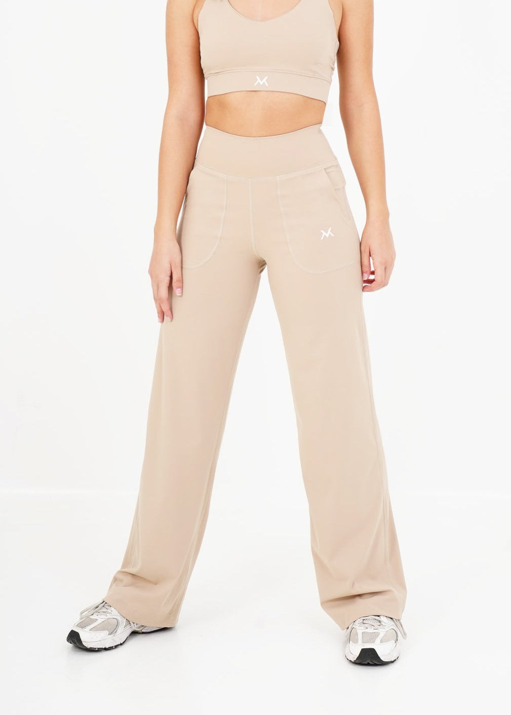 Sculpt™ Flared Legging - Beige
