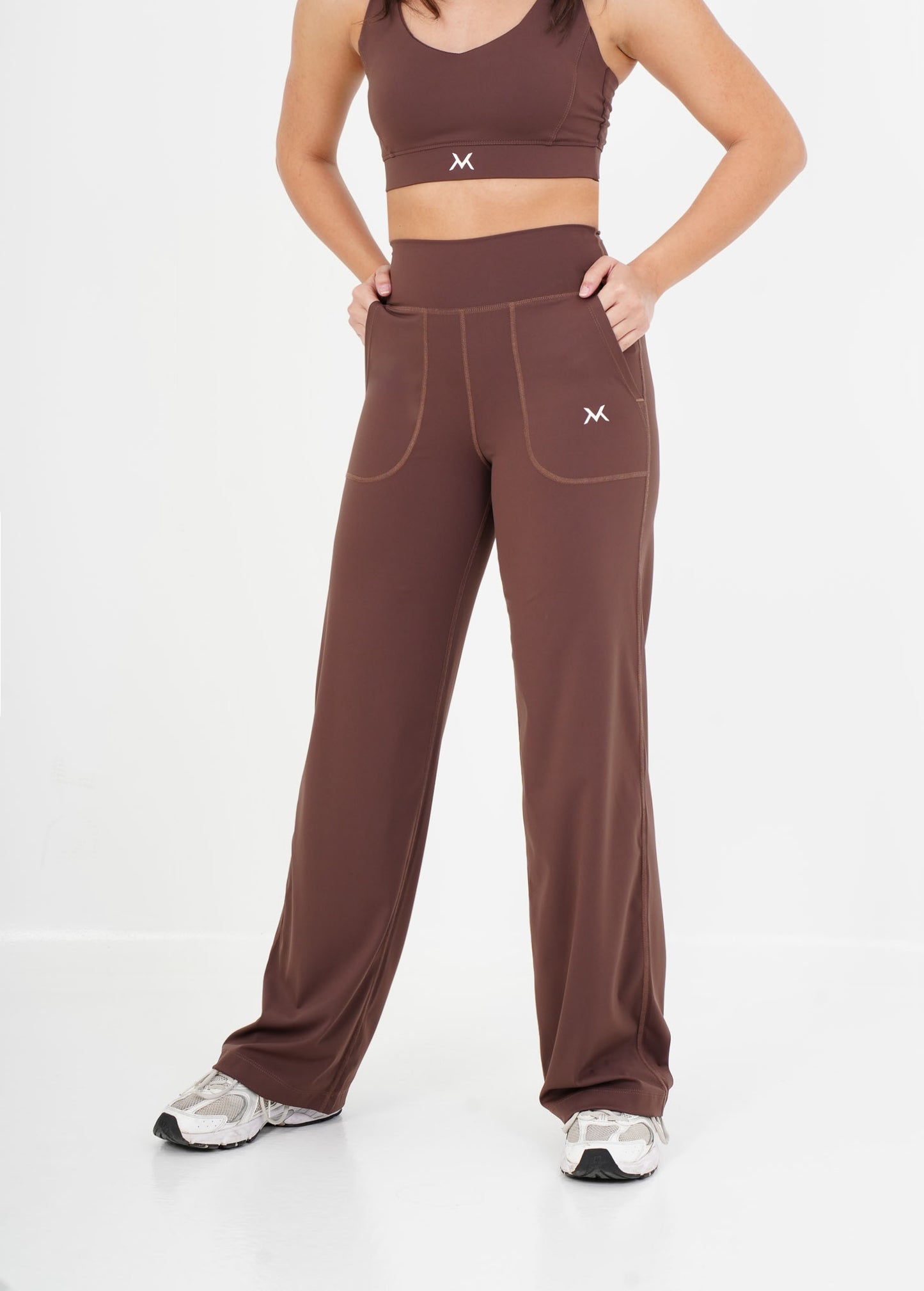 Sculpt™ Flared Legging - Brown
