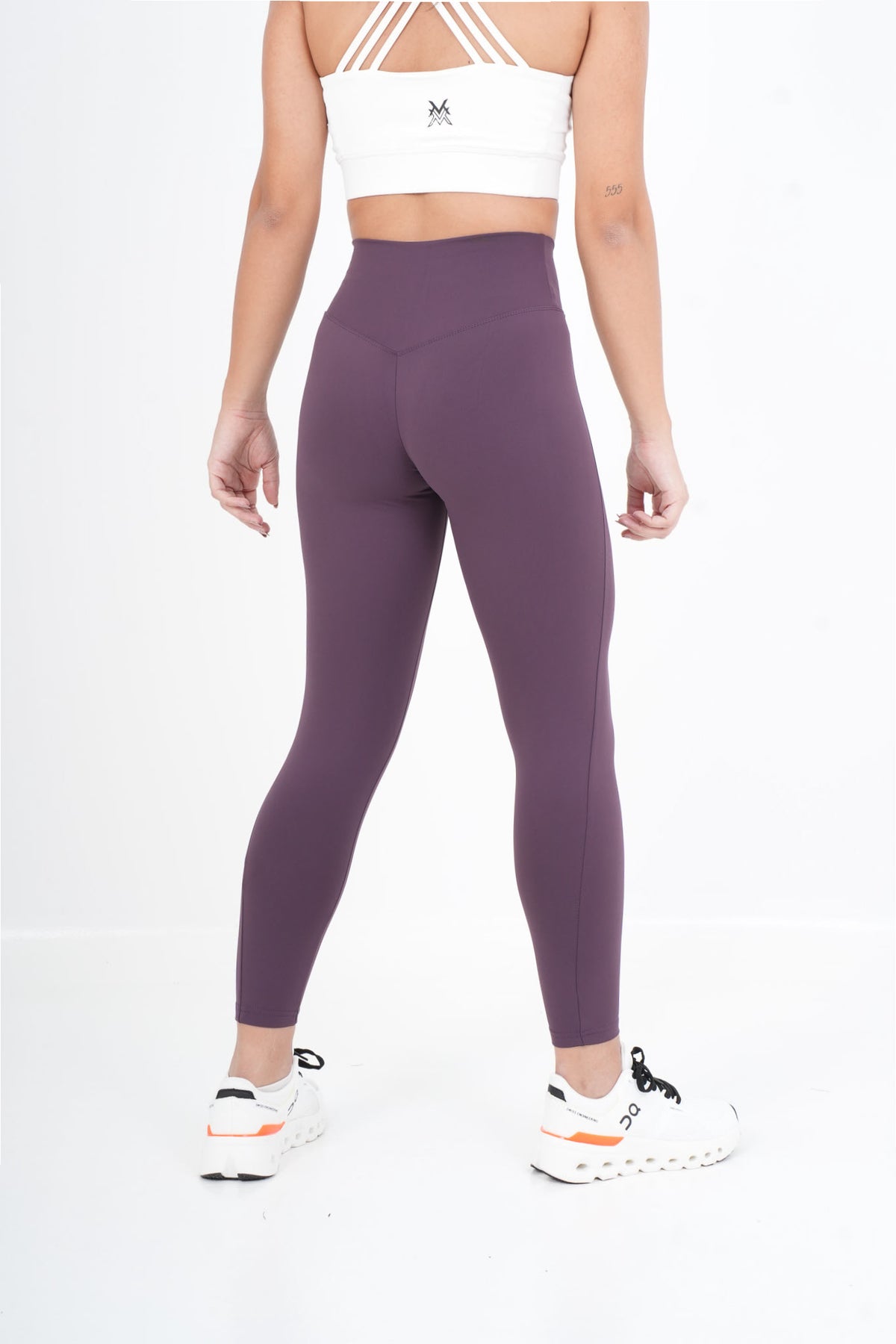 Women's VAN MILE VNML Two-Piece Lycra Set in Lilac – leggings, back view