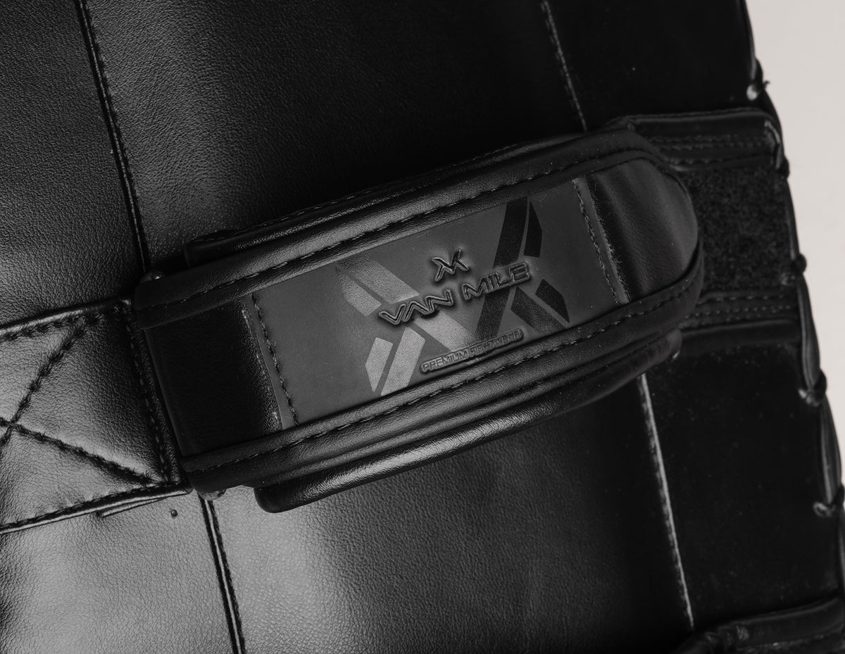 VAN MILE PU2.0 Thai Pads – logo detail