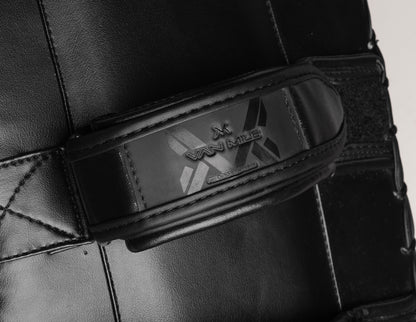 VAN MILE PU2.0 Thai Pads – logo detail